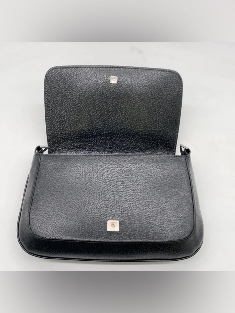 Gucci Black Leather Shoulder Bag with Silver Double G - Picture 15 of 16